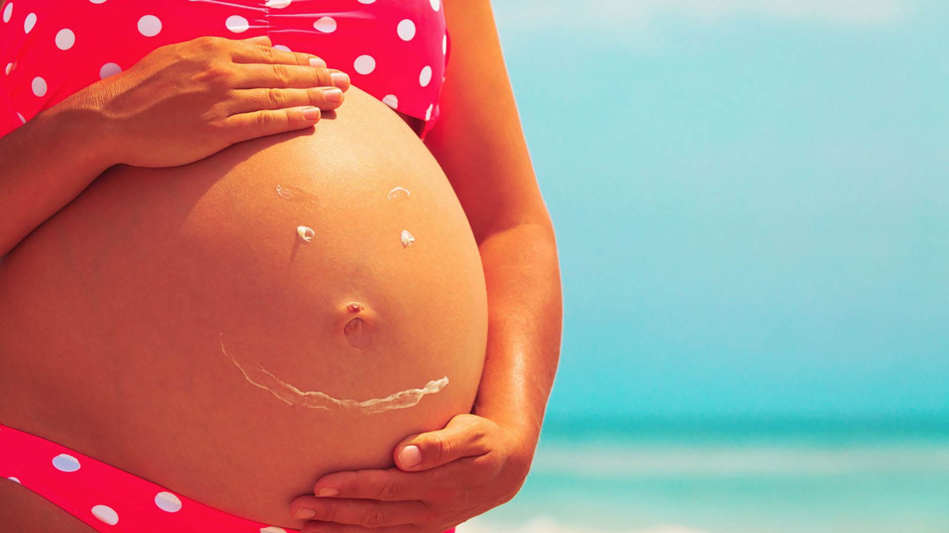 Grávidas na praia; Verão; Cuidados 🌊🏖⛱🤰 Grávida na praia é saudável e  não tem contra-indicações. Porém é necessário que você tome alguns  cuidados, By Fubá Pequenos e Gestantes